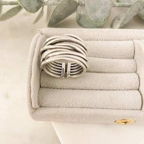 Elegant Silver Stacked Ring - Picture 7 of 13